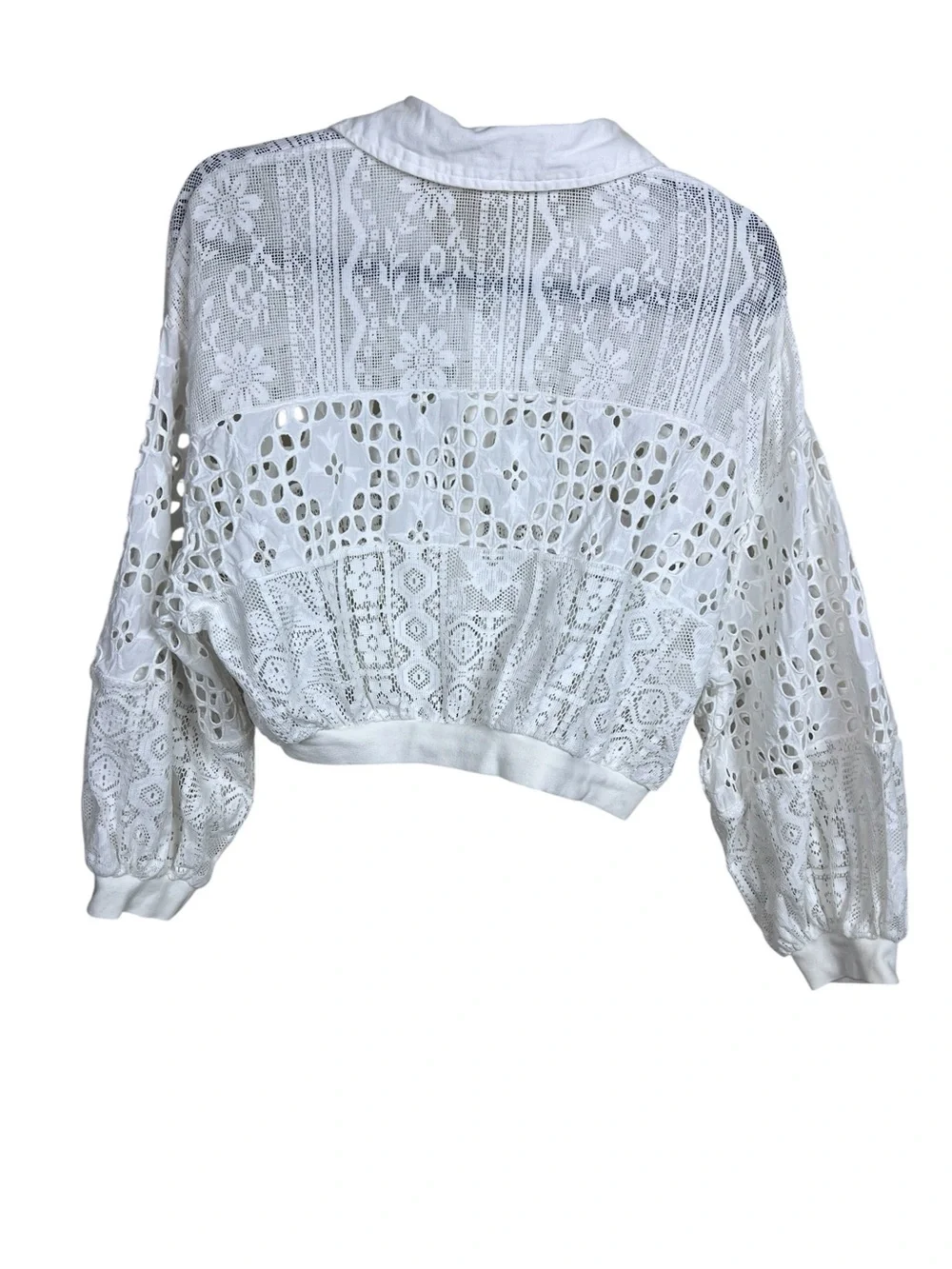 PILCRO by ANTHROPOLOGIE Women’s Size S White Cutwork Bubble-Sleeve Cropped Shirt